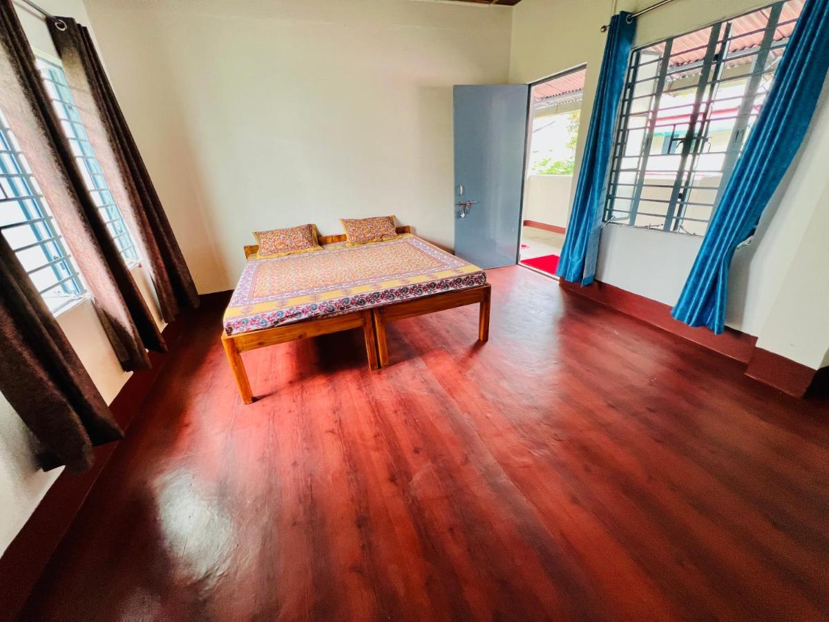 Levi Home Guest House & Retreat Centre Siliguri Bagian luar foto